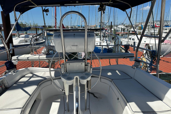 Mischievous Mermaid 44ft Hunter Yacht For Sale