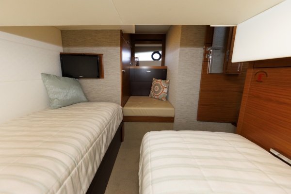 NO AGENDA 44ft Tiara Yachts Yacht For Sale