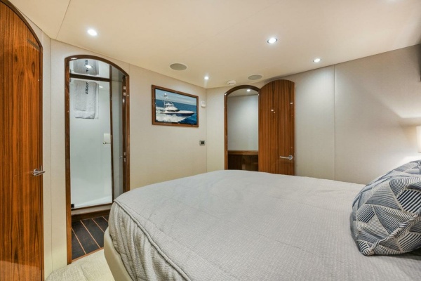 Ziggy 59ft Hatteras Yacht For Sale