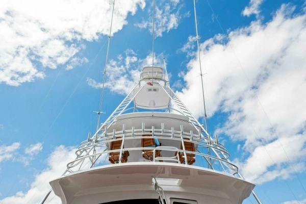 2012 Viking 82