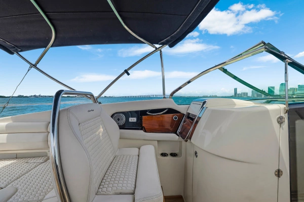 2023 Chris-Craft 35