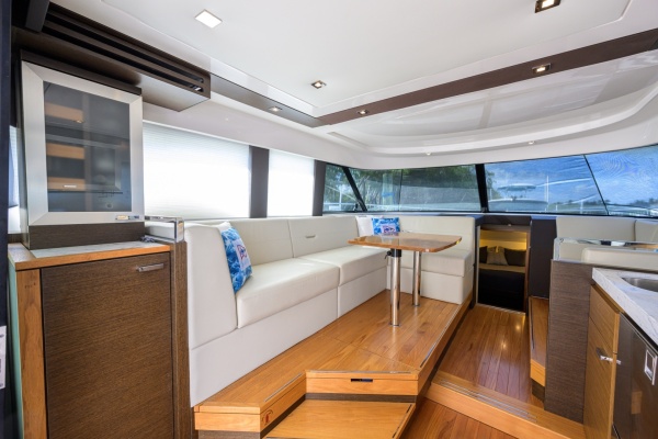 Daybreak 44ft Tiara Yachts Yacht For Sale