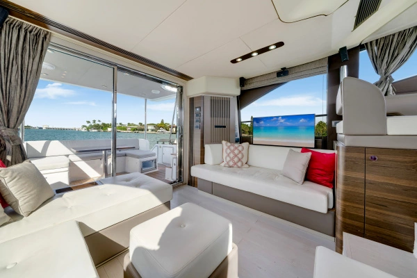 2017 Azimut 50
