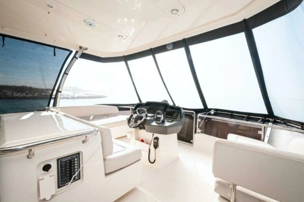 2018 Aquila 44