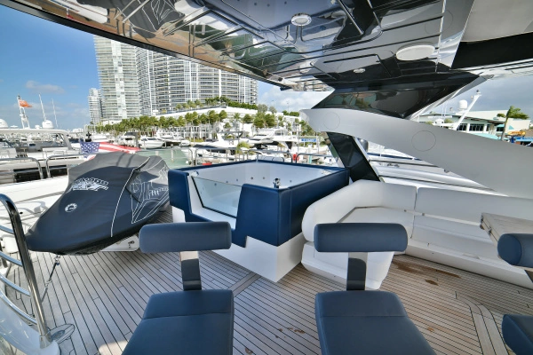 Sunseeker 28 Metre Yacht Yacht For Sale