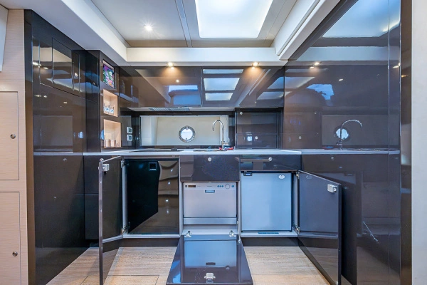 2012 Cranchi 56