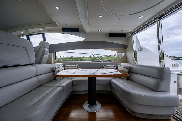 Sunseeker 62 EAGLE II - Helm