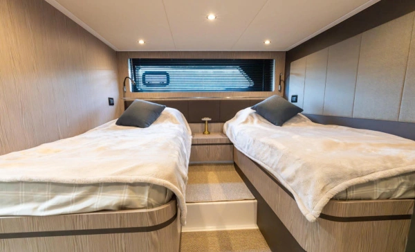 2023 Azimut 45