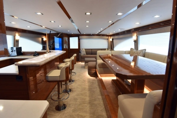 2024 Viking 90
