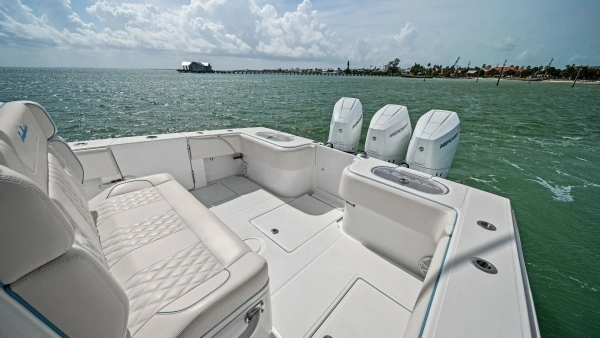 2024 Sea Hunter 35