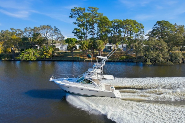 Serenity 31ft Tiara Yachts Yacht For Sale