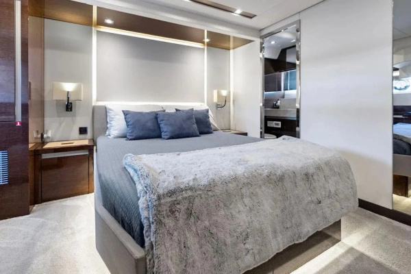 2018 Prestige 68