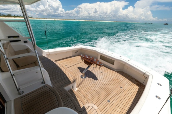 Smooth Ride 70ft Viking Yacht For Sale