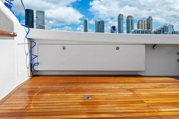 Lady Di  82ft Viking Yacht For Sale