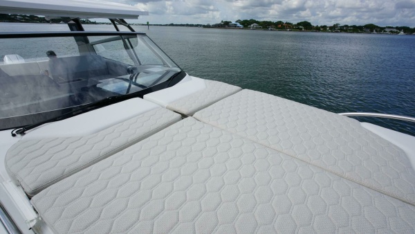 In Stock 2025 Nimbus W11 60 40ft Nimbus Yacht For Sale