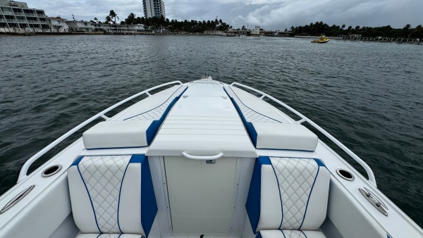 39ft Midnight Express Yacht For Sale
