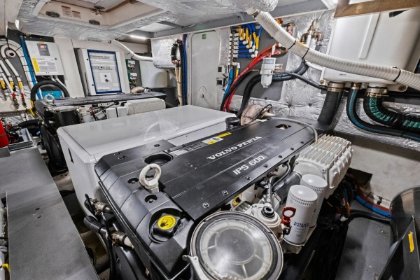 Elettra 52ft Absolute Yacht For Sale