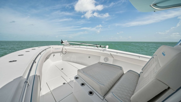 On The Hunt 35ft Sea Hunter Yacht For Sale