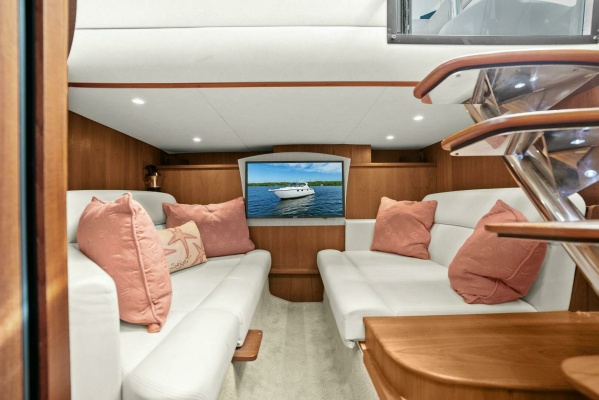 Fridge Benefit 35ft Tiara Yachts Yacht For Sale