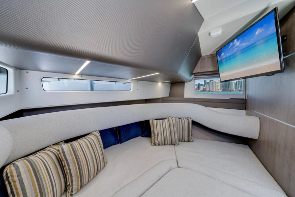2023 Galeon 37
