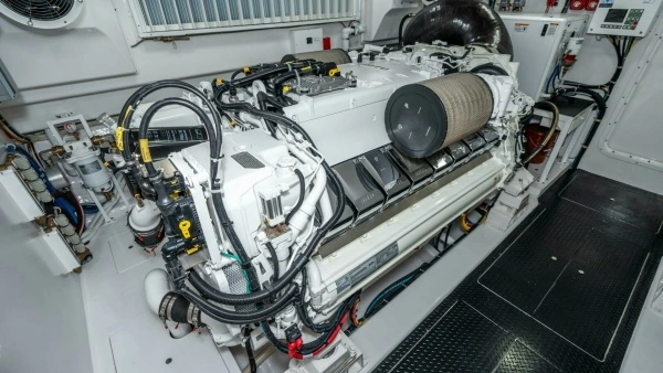 Viking 90C Yacht For Sale