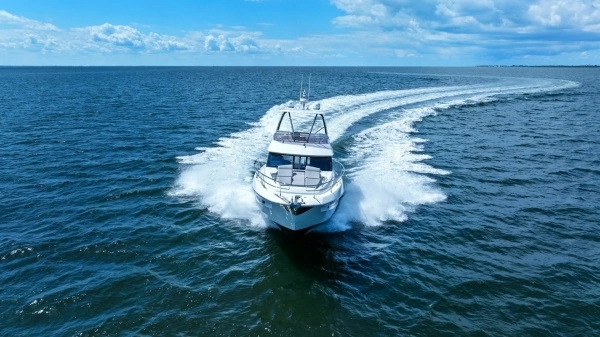 2020 Prestige 46