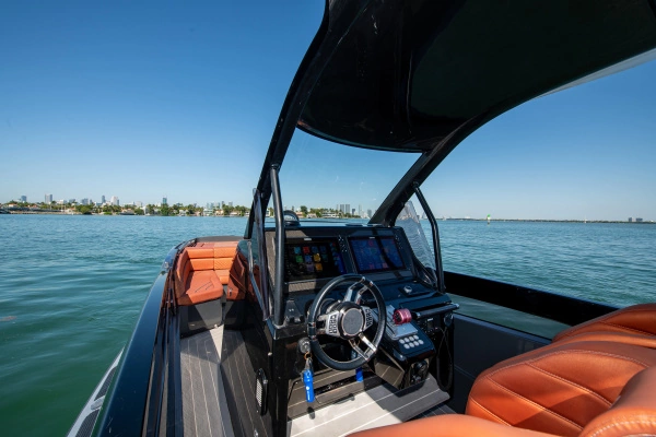 2020 Sunseeker 38