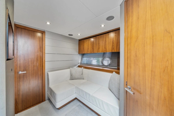 2018 Sunseeker 57