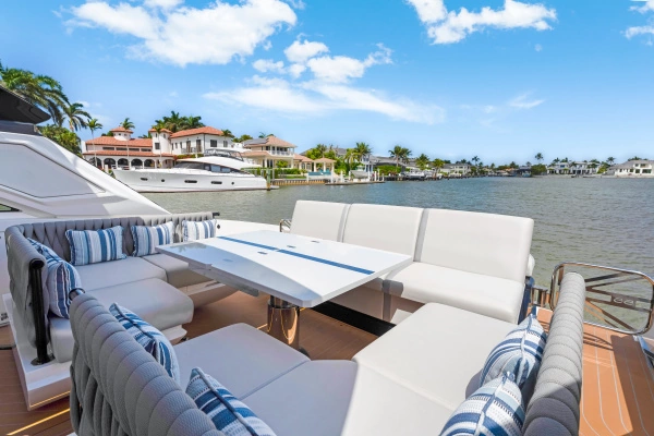2023 Sunseeker 55