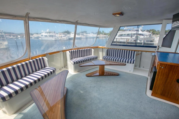 Hatteras 56 Motor Yacht Yacht For Sale