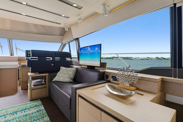 63ft Prestige Yacht For Sale