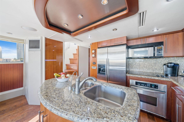 Aphrodite 80ft Lazzara Yachts Yacht For Sale