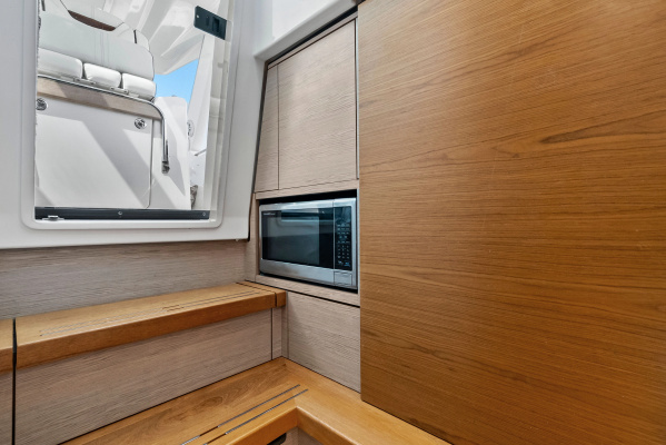 WESTWAY II 38ft Tiara Yachts Yacht For Sale