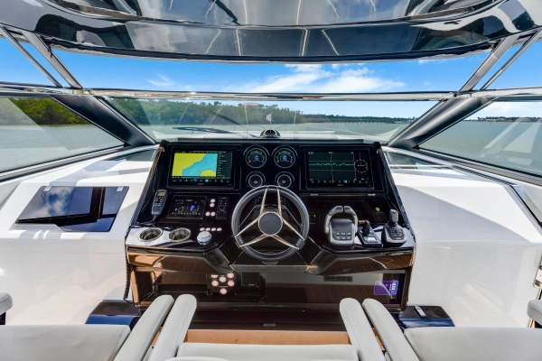 2023 Sunseeker 55
