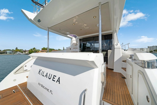 2017 Azimut 50