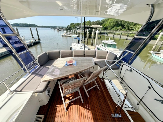 2017 Prestige 56