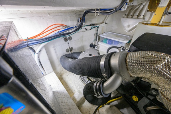 4th Quarter 46ft Cruisers Yacht For Sale