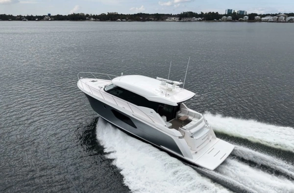2019 Tiara Yachts 49