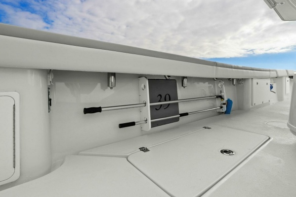 39ft Yellowfin Yacht For Sale