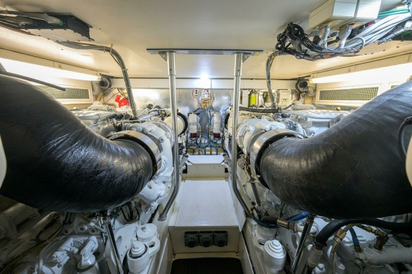 HOOK EM DANO 57ft Ocean Yachts Yacht For Sale