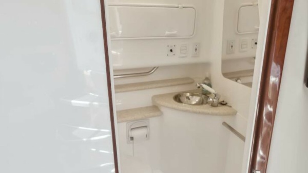 SWIFT SERENITY 38ft Fountain Yacht For Sale