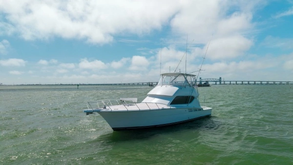 2002 Hatteras 50