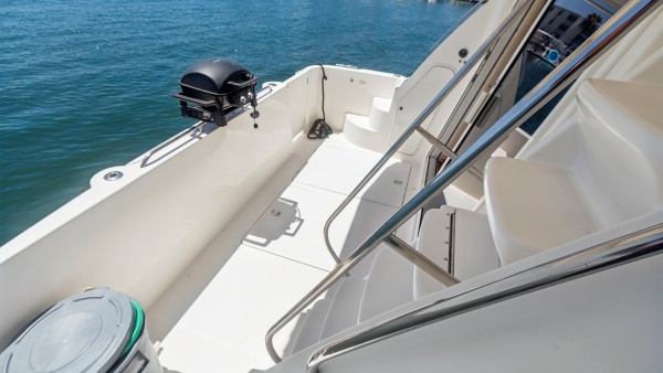JOLIE VIE 54ft Meridian Yacht For Sale