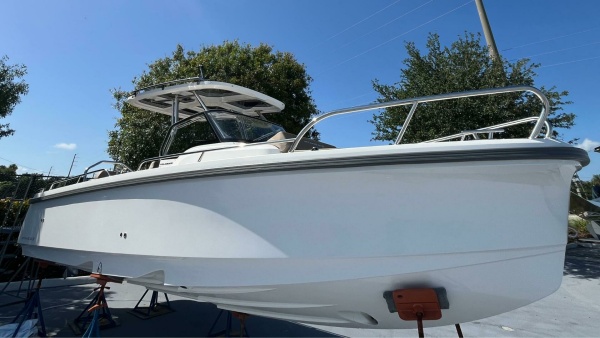 In Stock 2024 Nimbus T8 314 26ft Nimbus Yacht For Sale