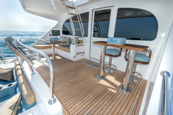 2025 Viking 90
