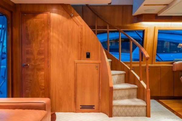Desperado 77ft Hatteras Yacht For Sale