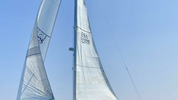 VELA DARE II 40ft Sabre Yacht For Sale