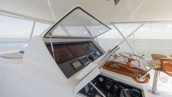 2016 Viking 80