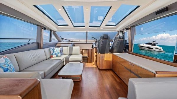 2019 Princess 65