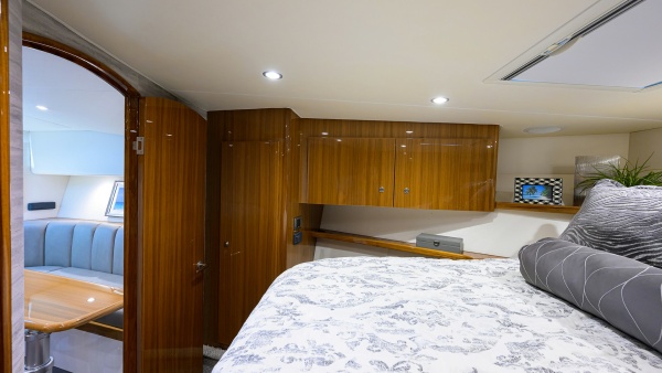 Chelsea Hunter 44ft Viking Yacht For Sale